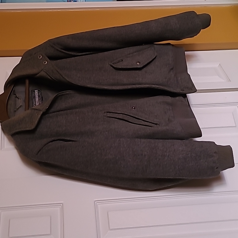 Mens gray Members Only jacket size 42